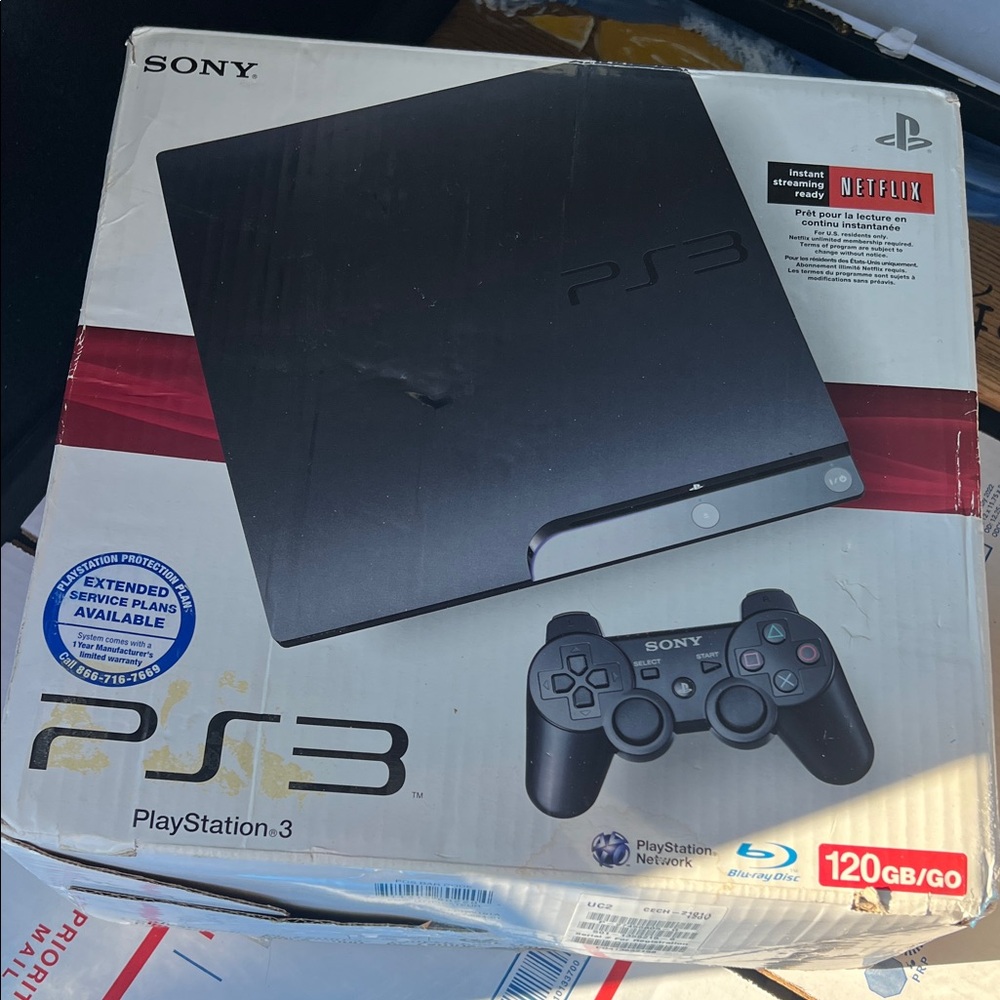 Sony PlayStation 3 Console - Sleek Black